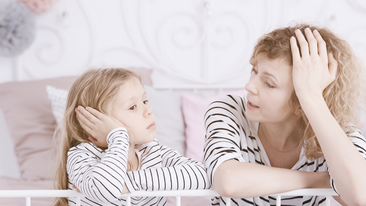 子どもの自己肯定感を育てるには？アドラー心理学の「勇気づけ」のやり方とNG例を解説